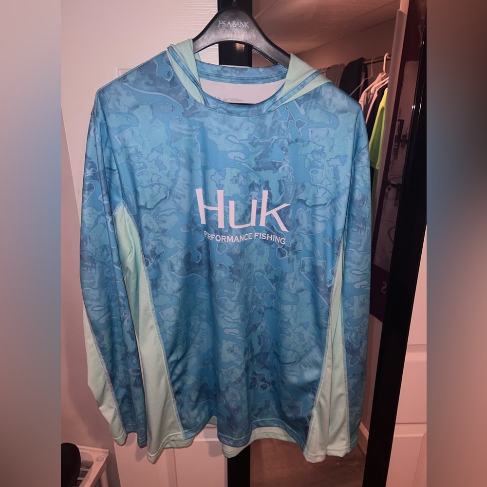 Huk lightweight fishing hoodie